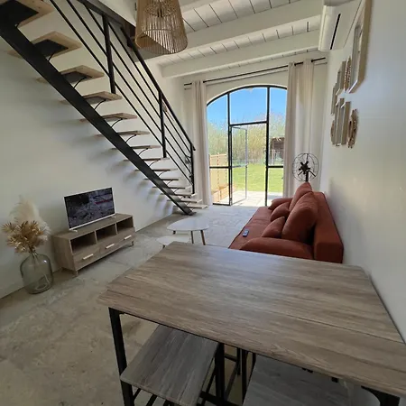 Appartamento Beau P2, Avec Piscine
